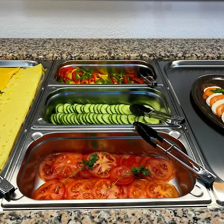 Sleep & Go Otel Unterbalbach