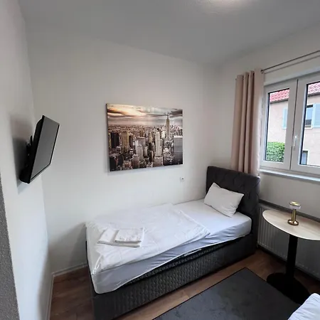 Sleep & Go Otel Unterbalbach