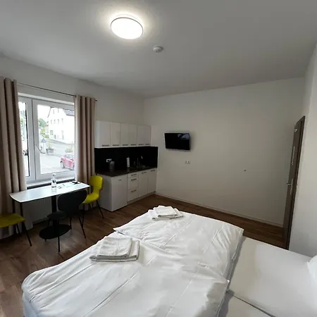 Sleep & Go Otel Unterbalbach