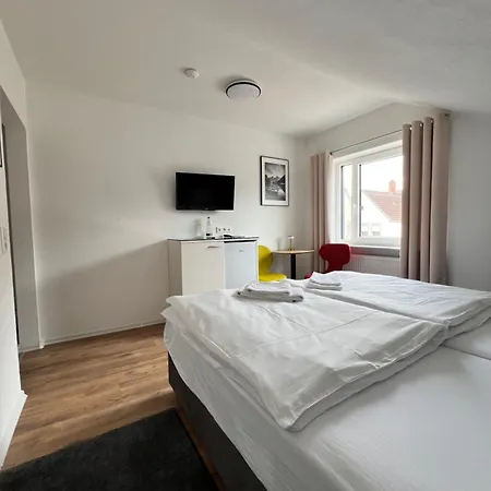 Sleep & Go Otel Unterbalbach